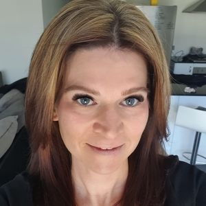 Meet your Posher, Cassandra